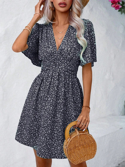 V Neck Short Sleeve Floral Ruched Dress