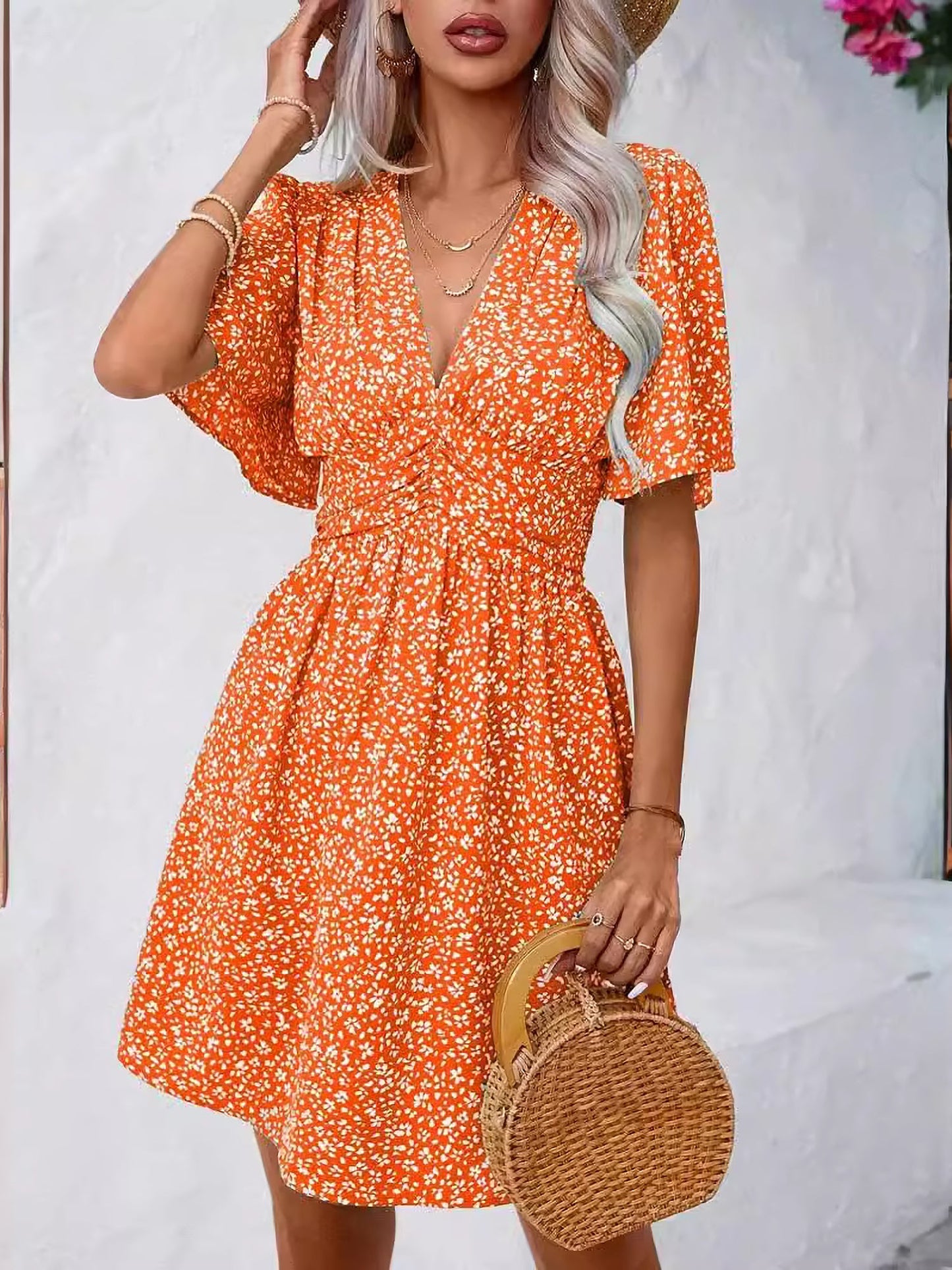 V Neck Short Sleeve Floral Ruched Dress