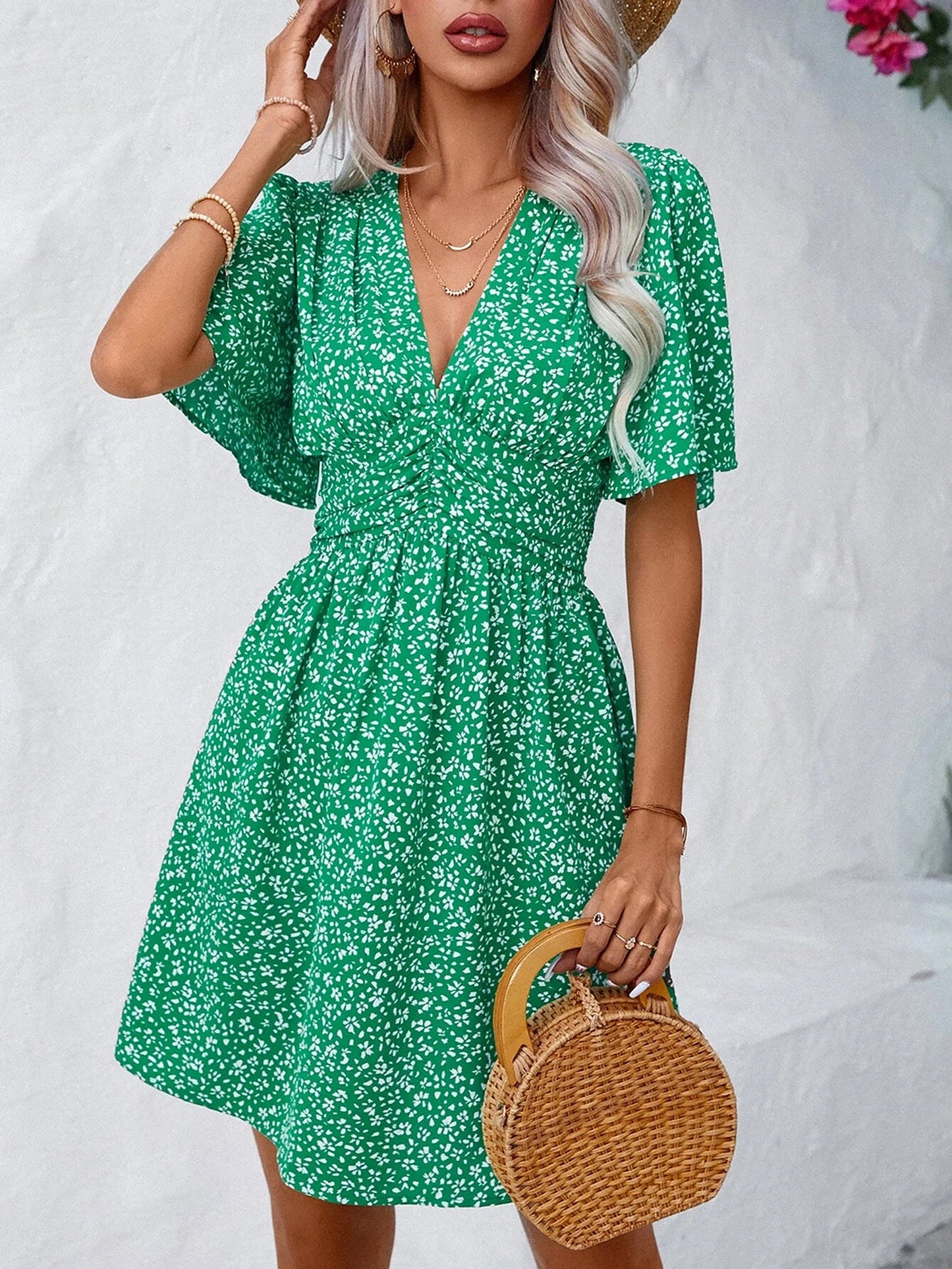 V Neck Short Sleeve Floral Ruched Dress