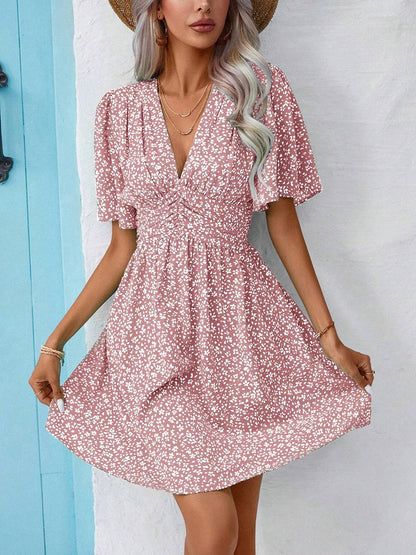 V Neck Short Sleeve Floral Ruched Dress