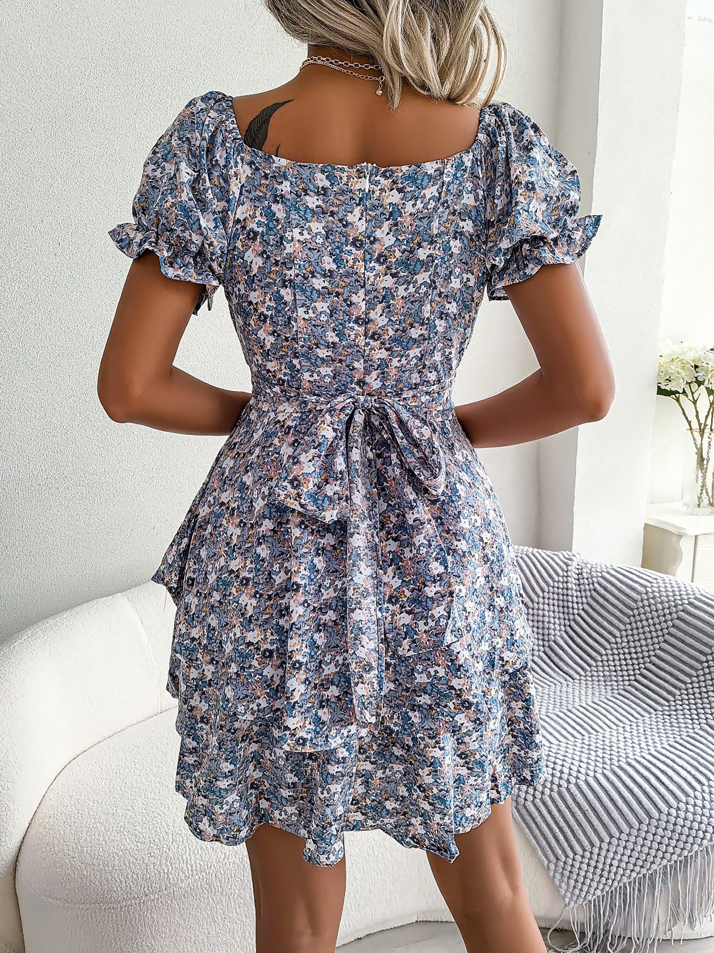 Romantic Garden Floral Puff Sleeves Lace-Up Ruffled Mini Party Dress