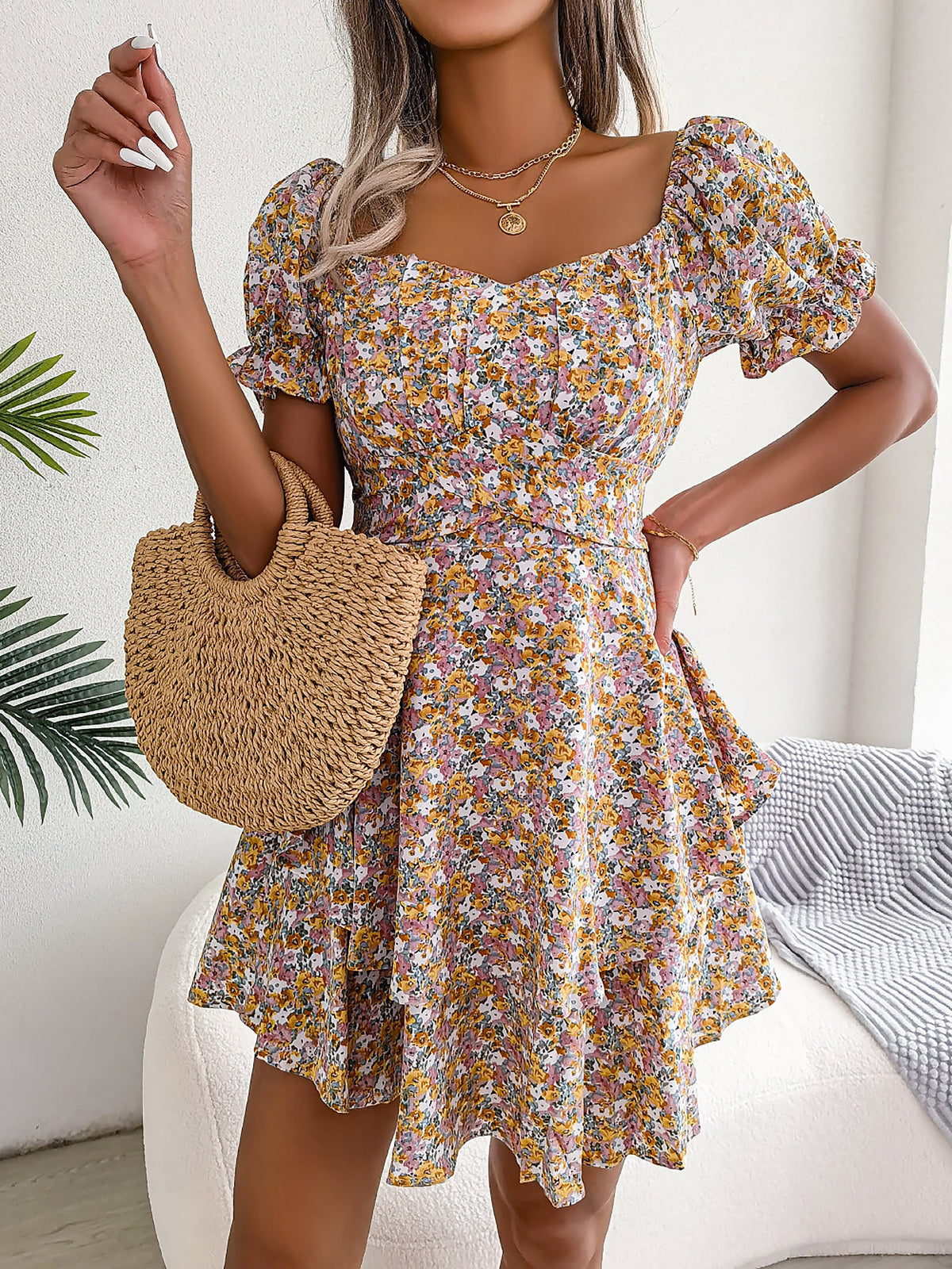 Romantic Garden Floral Puff Sleeves Lace-Up Ruffled Mini Party Dress