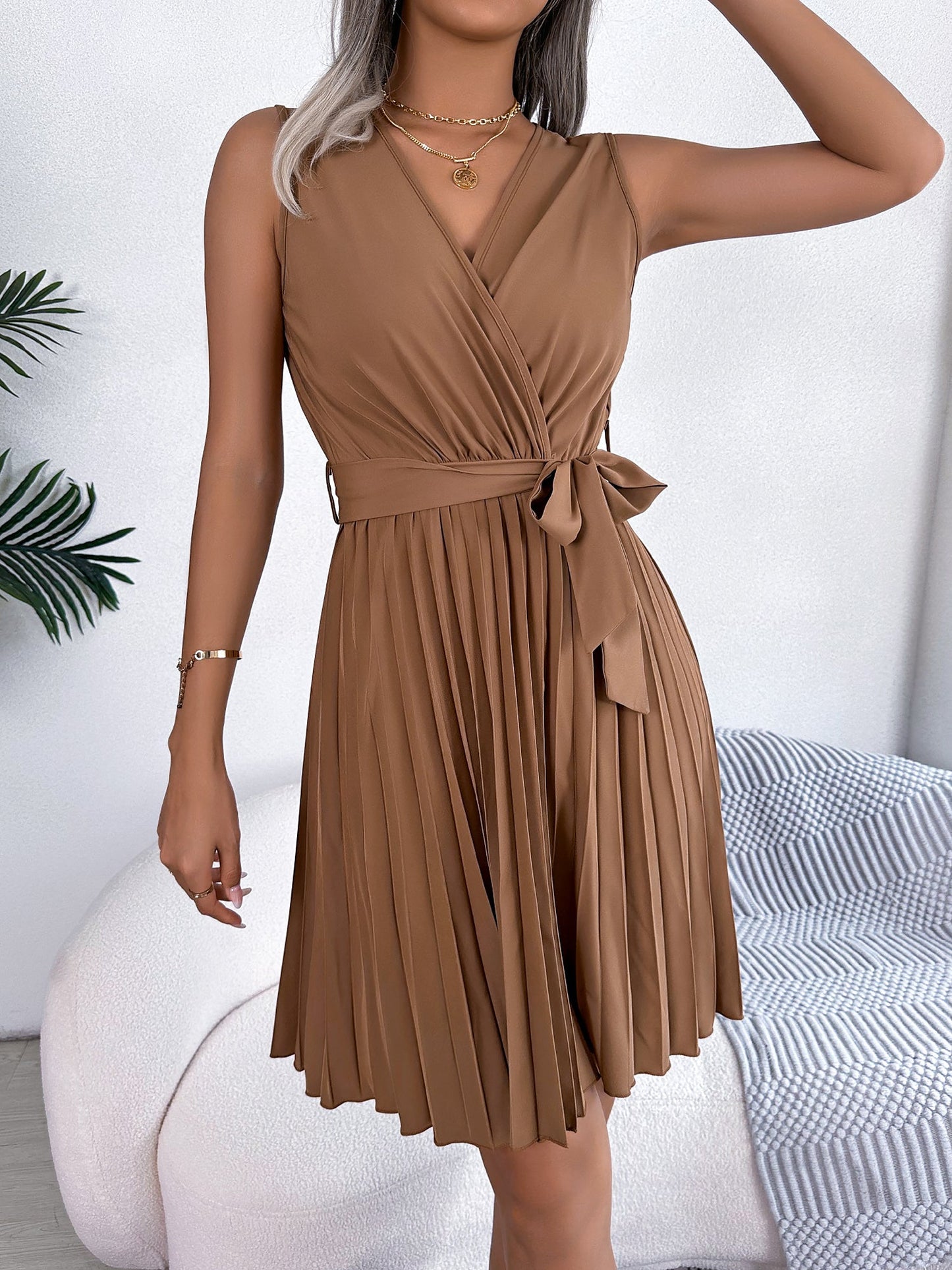 V Neck Sleeveless Lace-Up Pleated Above Knee Dress