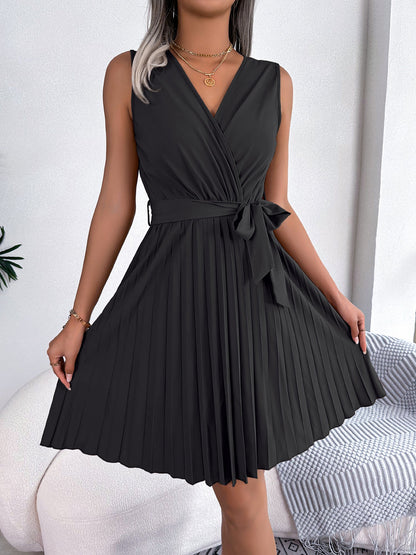 V Neck Sleeveless Lace-Up Pleated Above Knee Dress