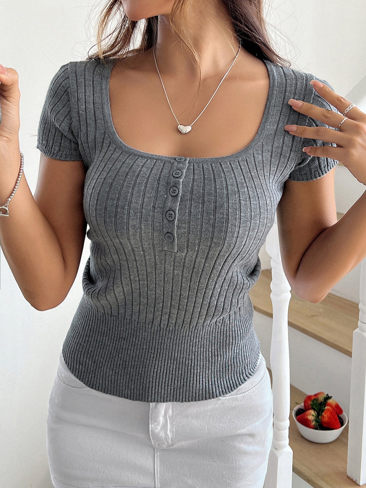 Solid Color U Neck Short Sleeve Knit Top