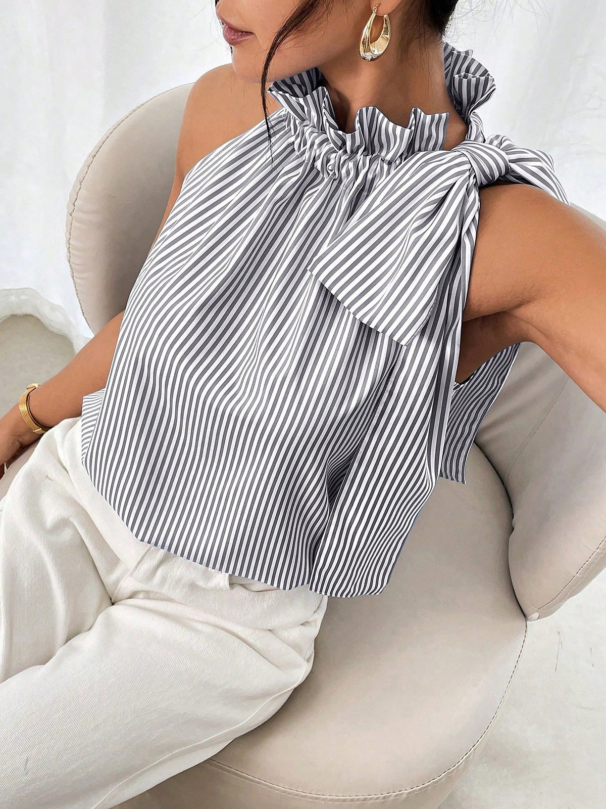 Sleeveless Striped Turtleneck Bow Tie Blouse