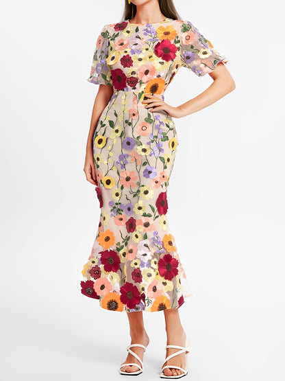 Flower Embroidery Short Sleeve Bodycon Fishtail Dress