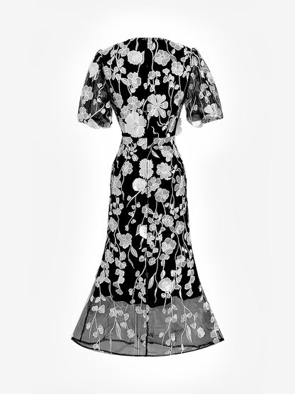 Flower Embroidery Short Sleeve Bodycon Fishtail Dress