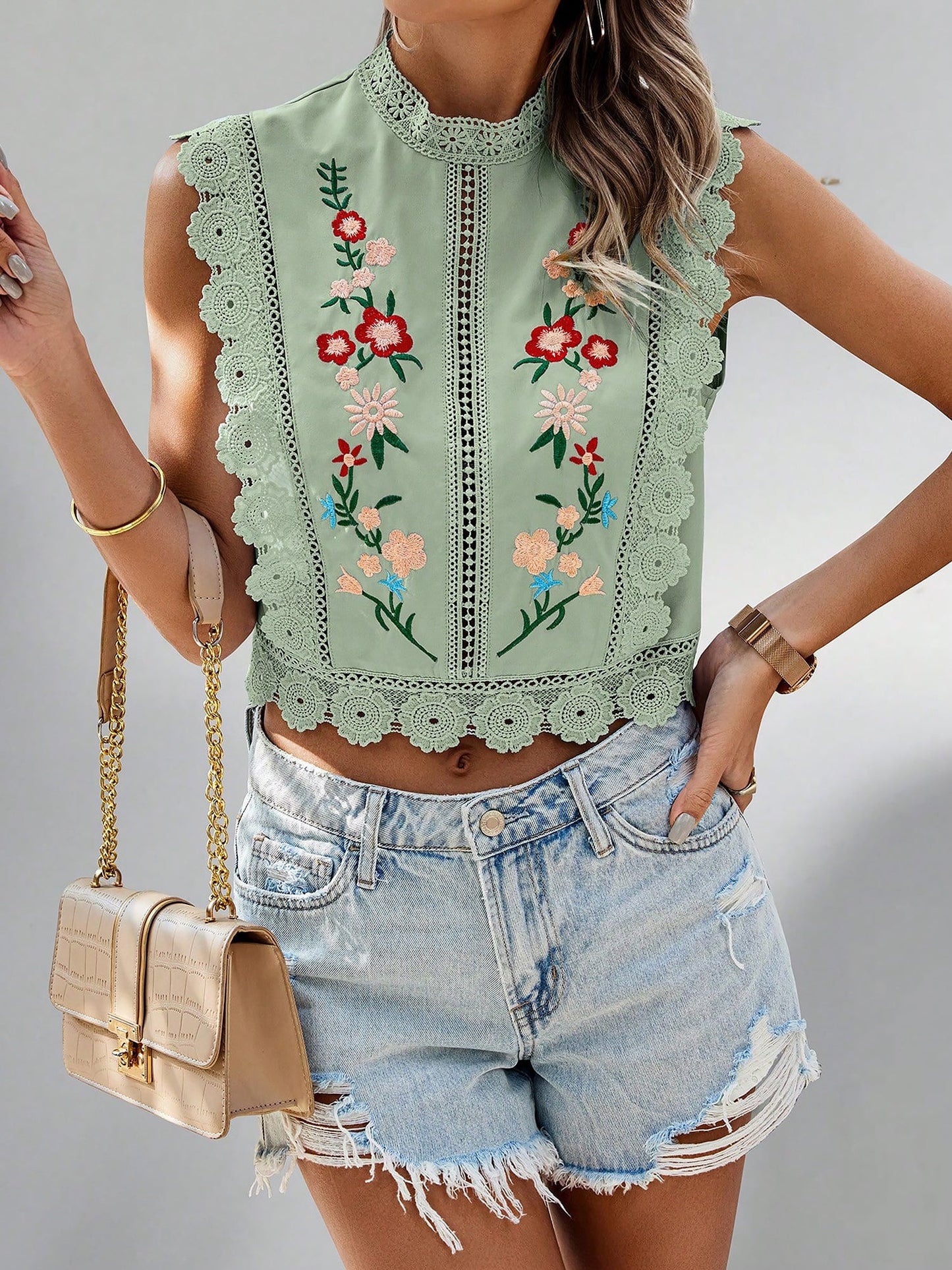Lace Trim Embroidered Sleeveless Cropped Blouse