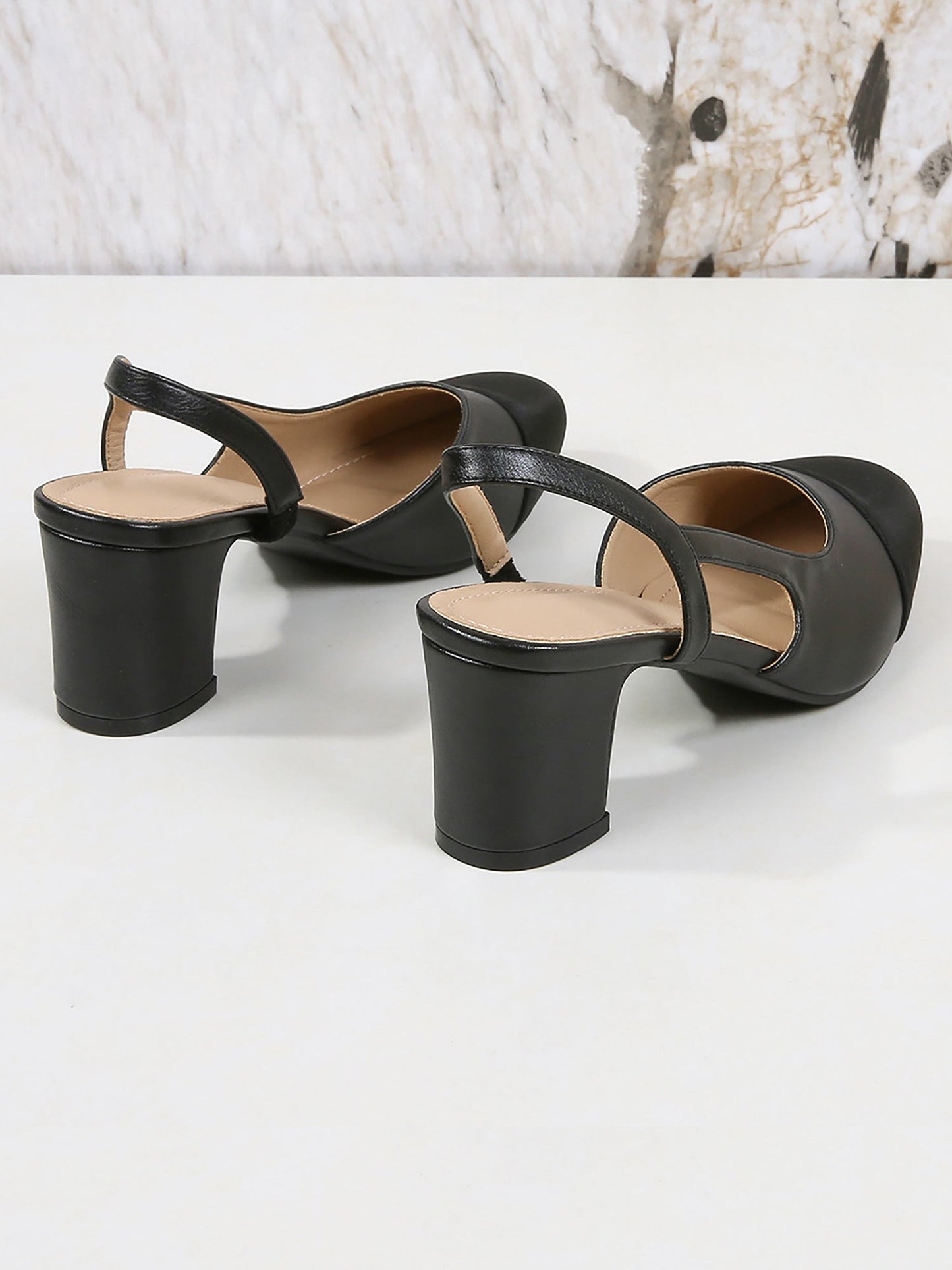 Colorblock Round Toe Chunky Heel Slingback Pumps