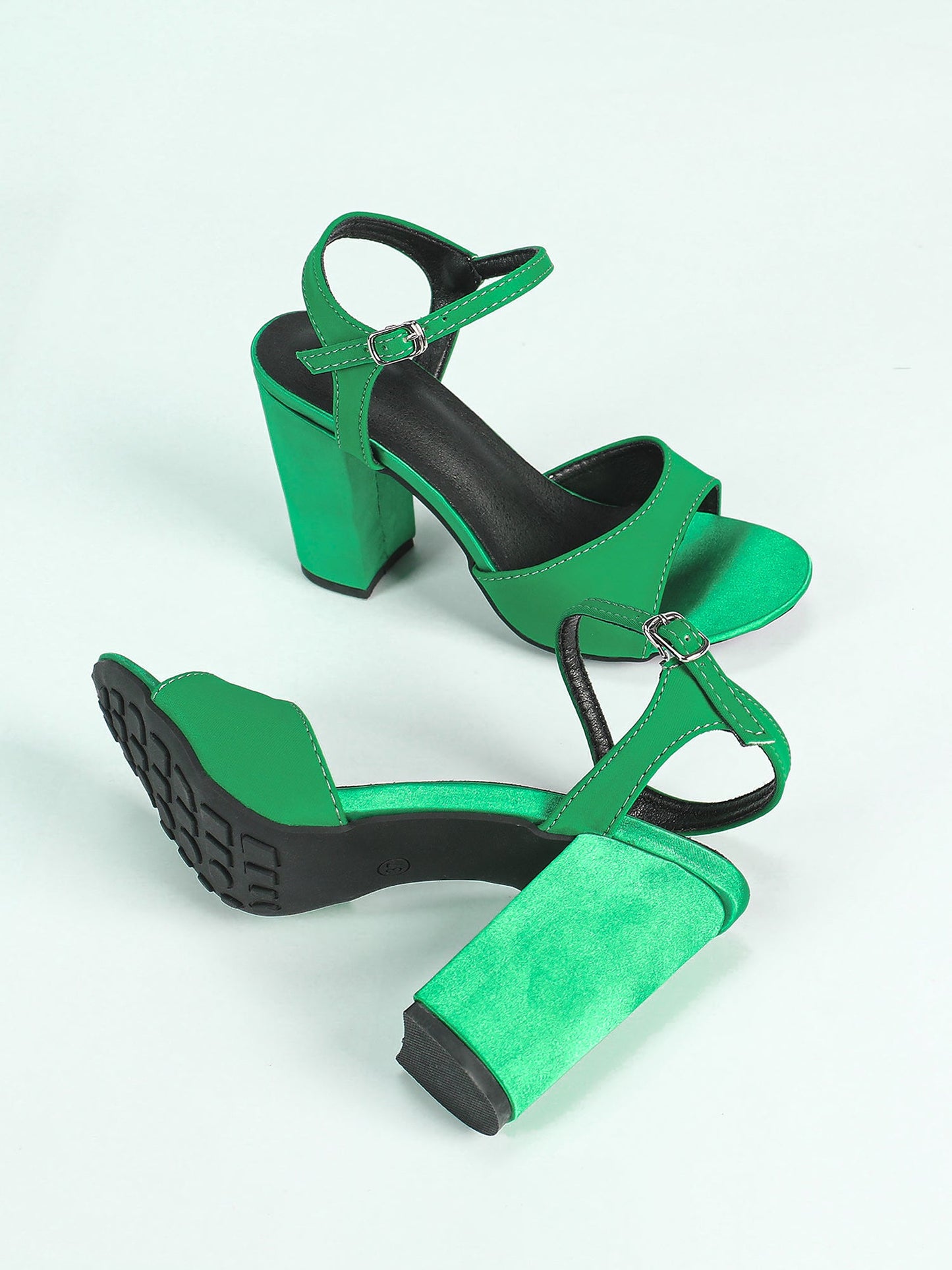 Round Toe Chunky Heels Strappy Slingback Sandals