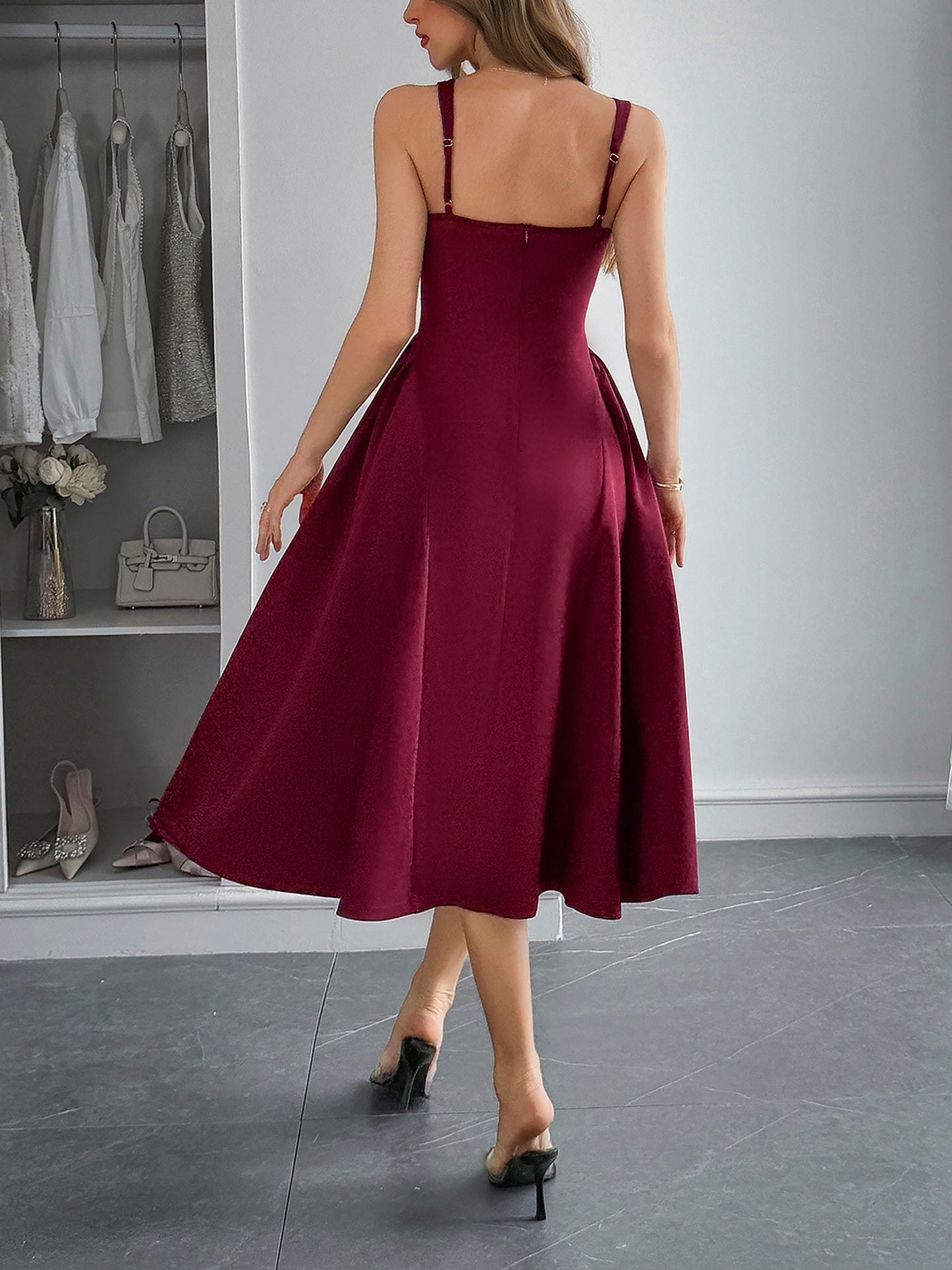 Solid Color Sleeveless Backless A-Line Midi Dress
