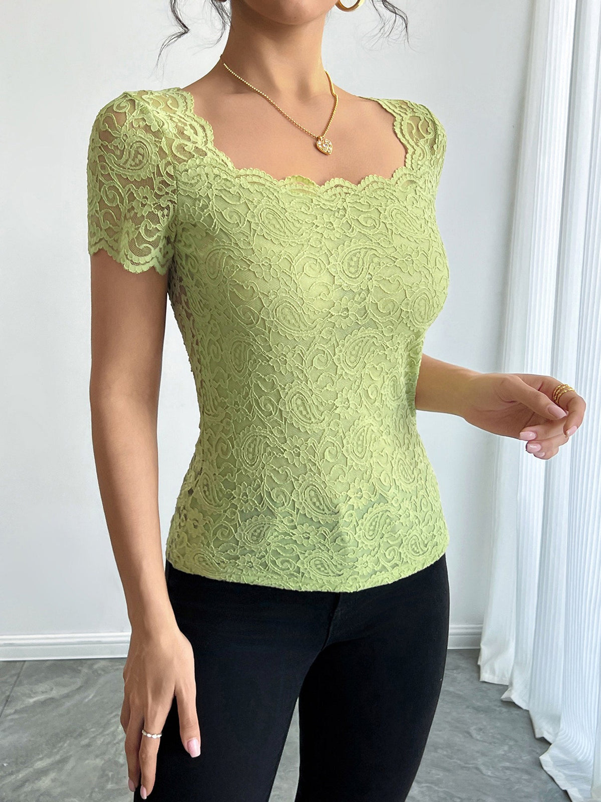 Solid Color Lace Square Neck Short Sleeve Blouse