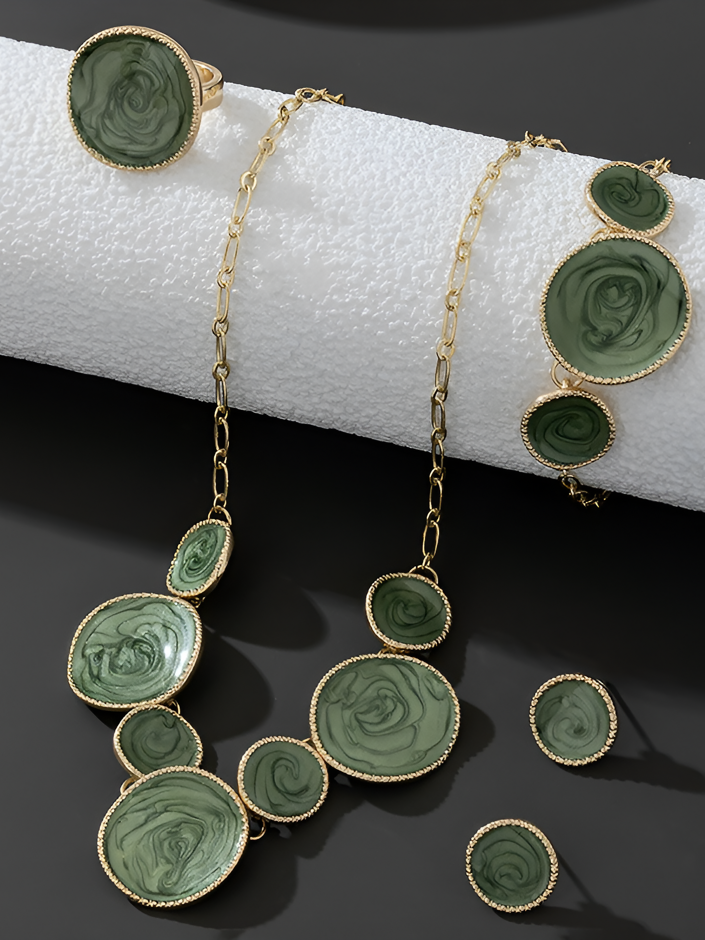 4 Pcs Irregular Round Shape Bracelet Necklace Earrings Ring Set