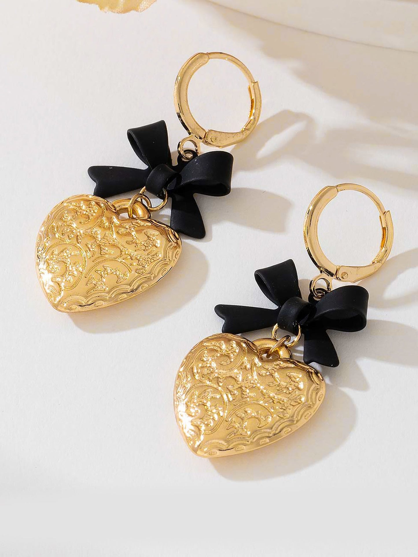 Bow Alloy Heart Shape Pendant Huggie Earrings