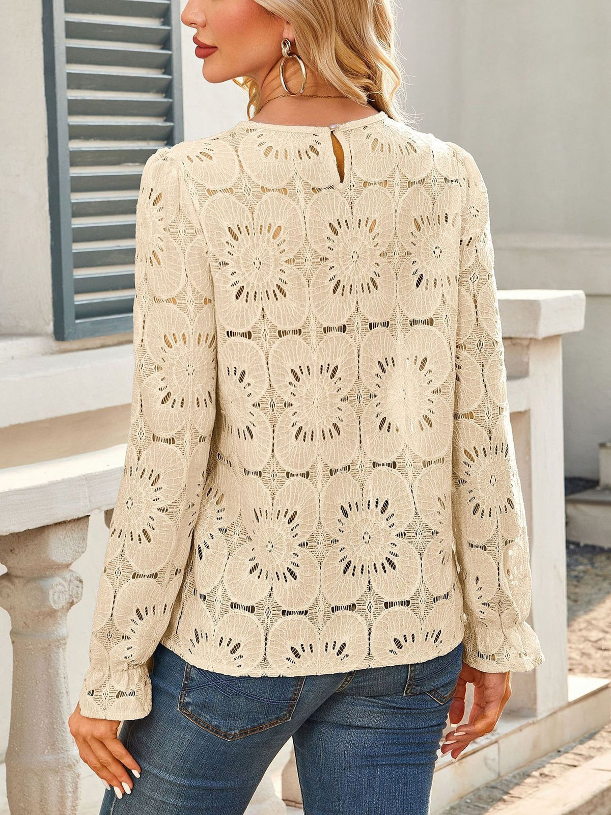 Round Neck Lace Long Sleeves Casual Blouse