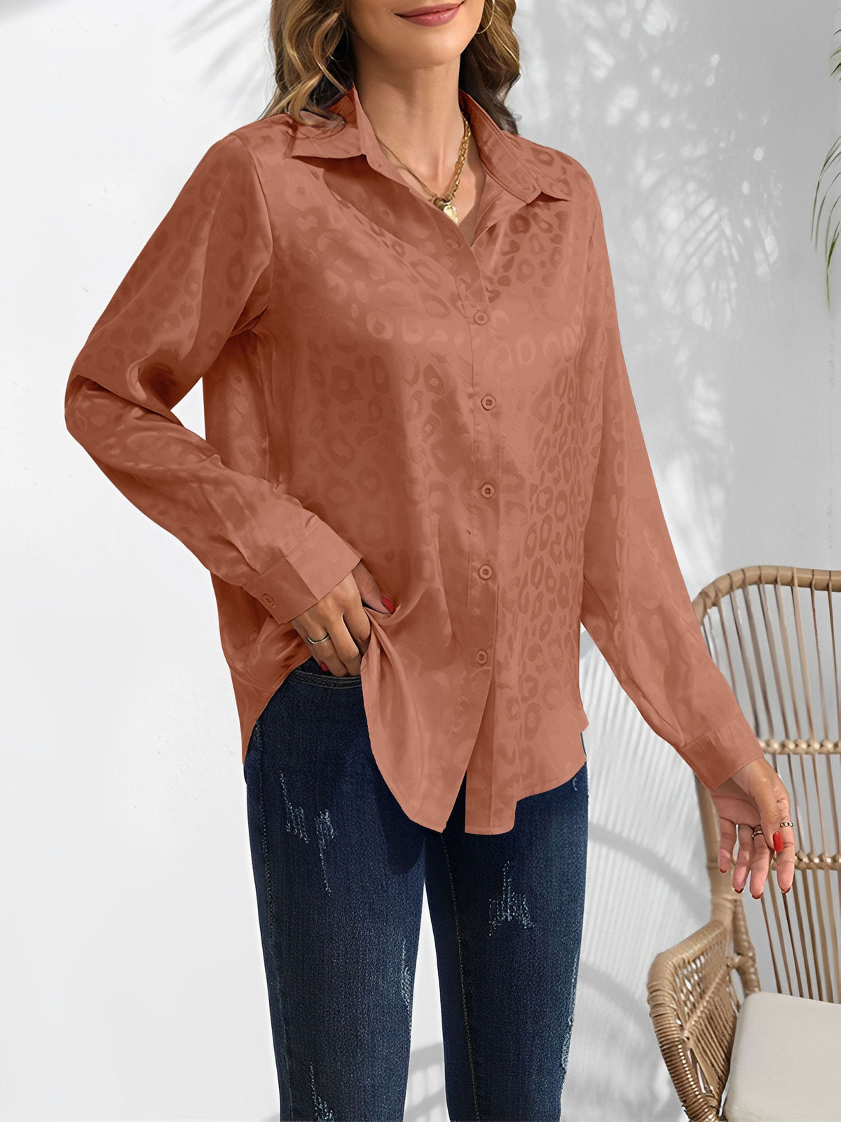 Satin Collared Button Down Long Sleeves Blouse