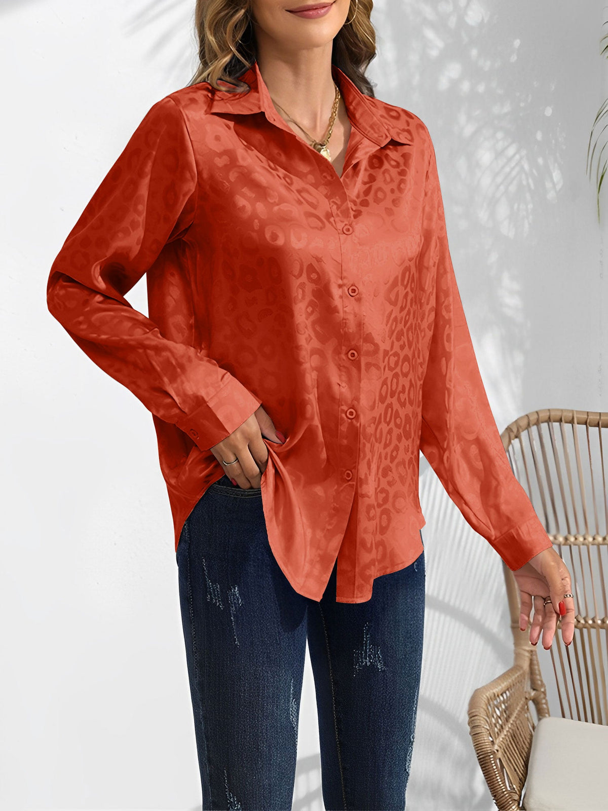 Satin Collared Button Down Long Sleeves Blouse