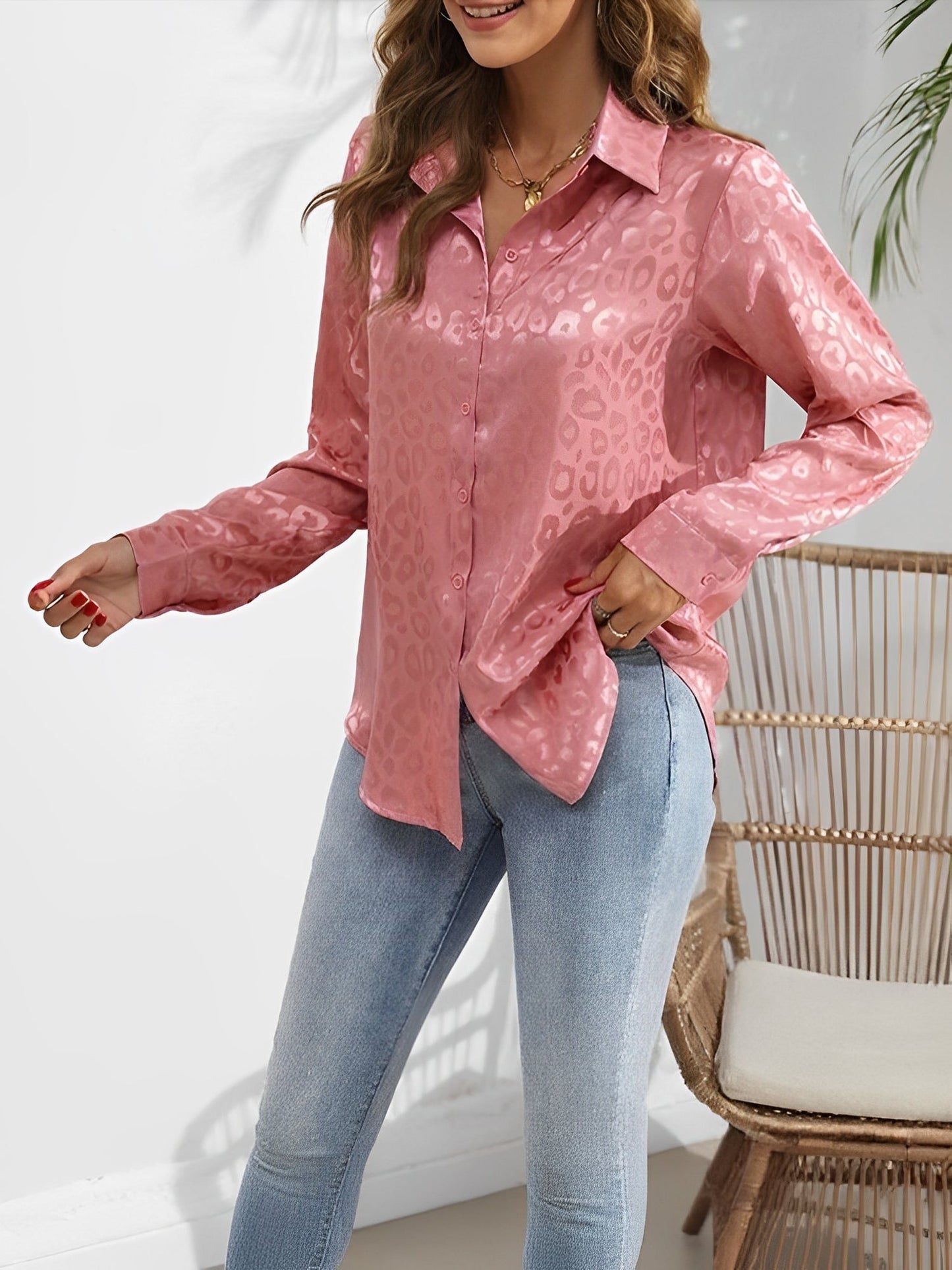 Satin Collared Button Down Long Sleeves Blouse