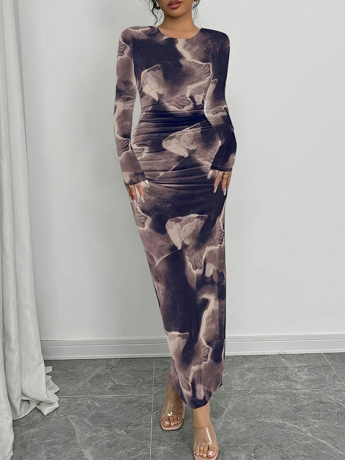 Round Neck Long Sleeves Printed Ruched Bodycon Dress