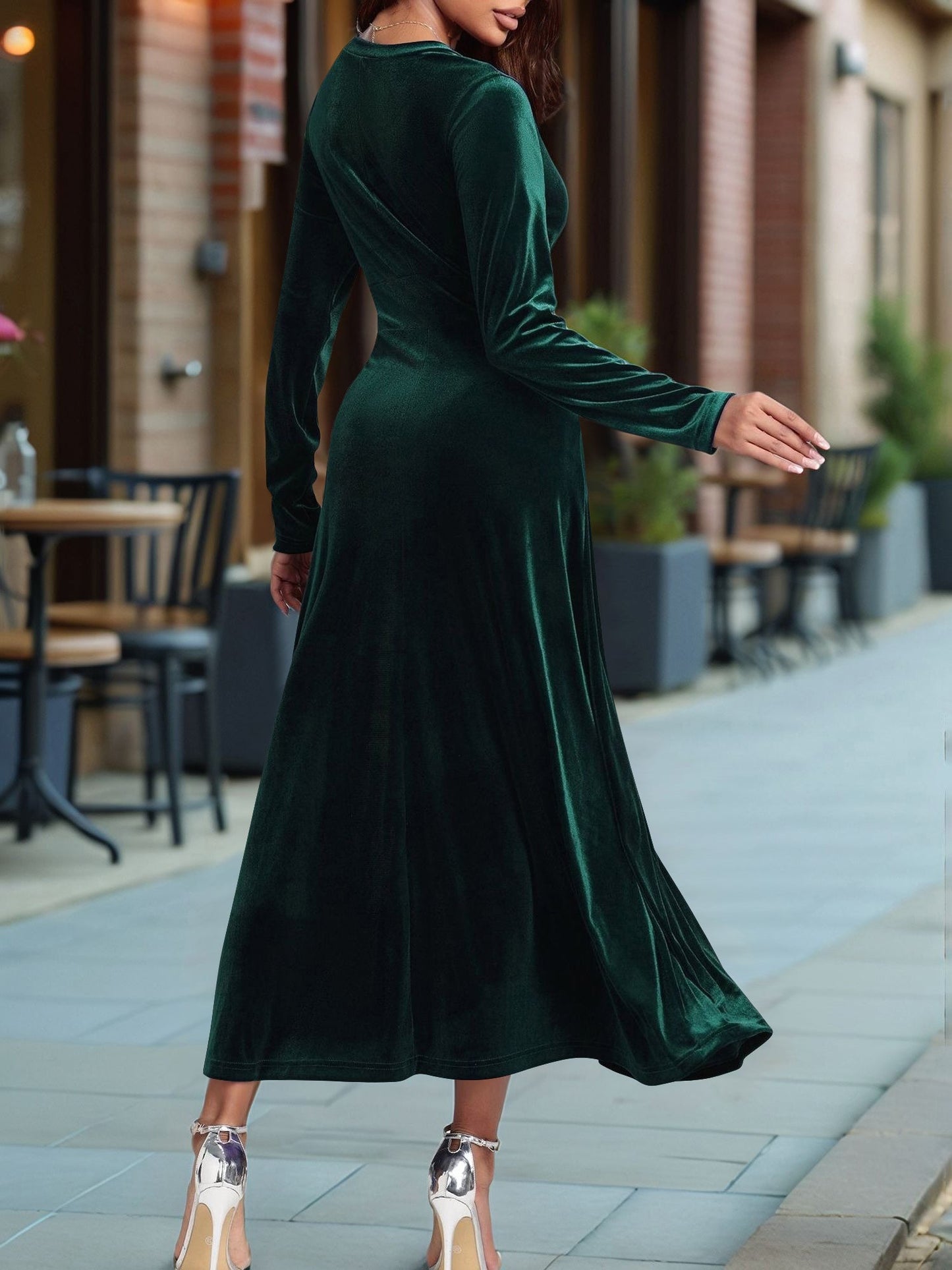 V Neck Long Sleeves Velvet A-Line Maxi Dress