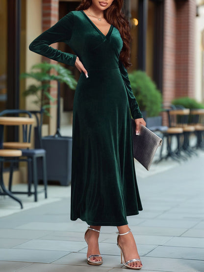 V Neck Long Sleeves Velvet A-Line Maxi Dress