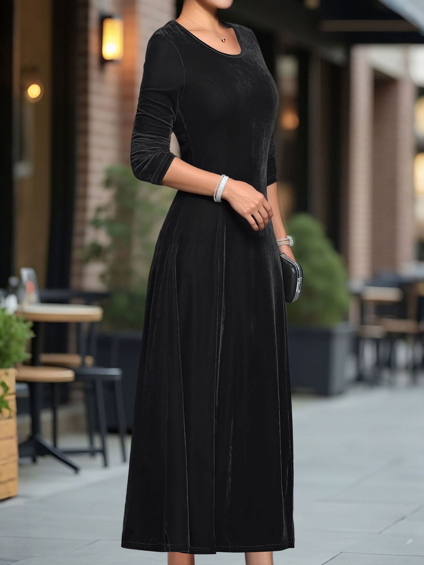 Round Neck Long Sleeves Maxi Velvet Dress