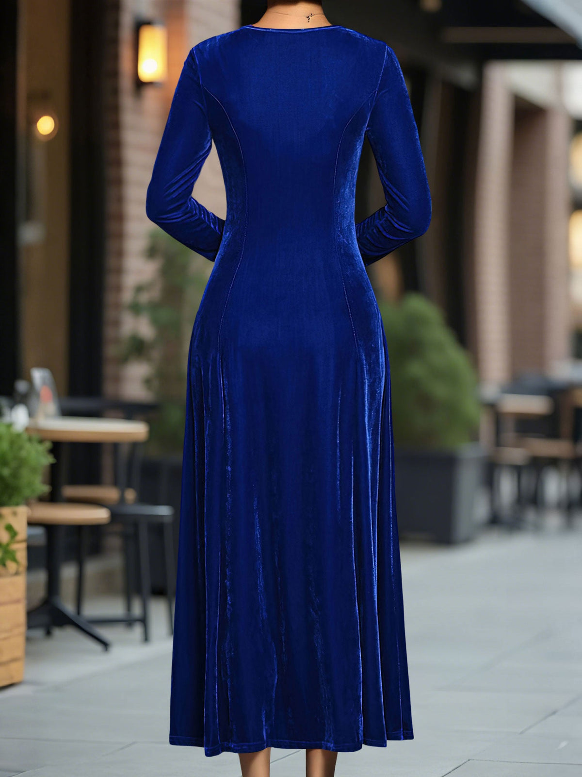Round Neck Long Sleeves Maxi Velvet Dress