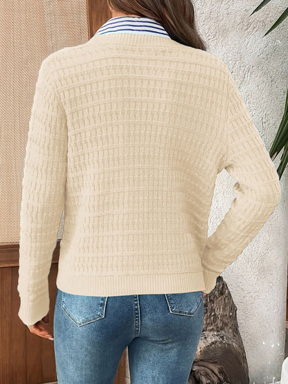 Round Neck Long Sleeves Button Down Knitted Cardigans