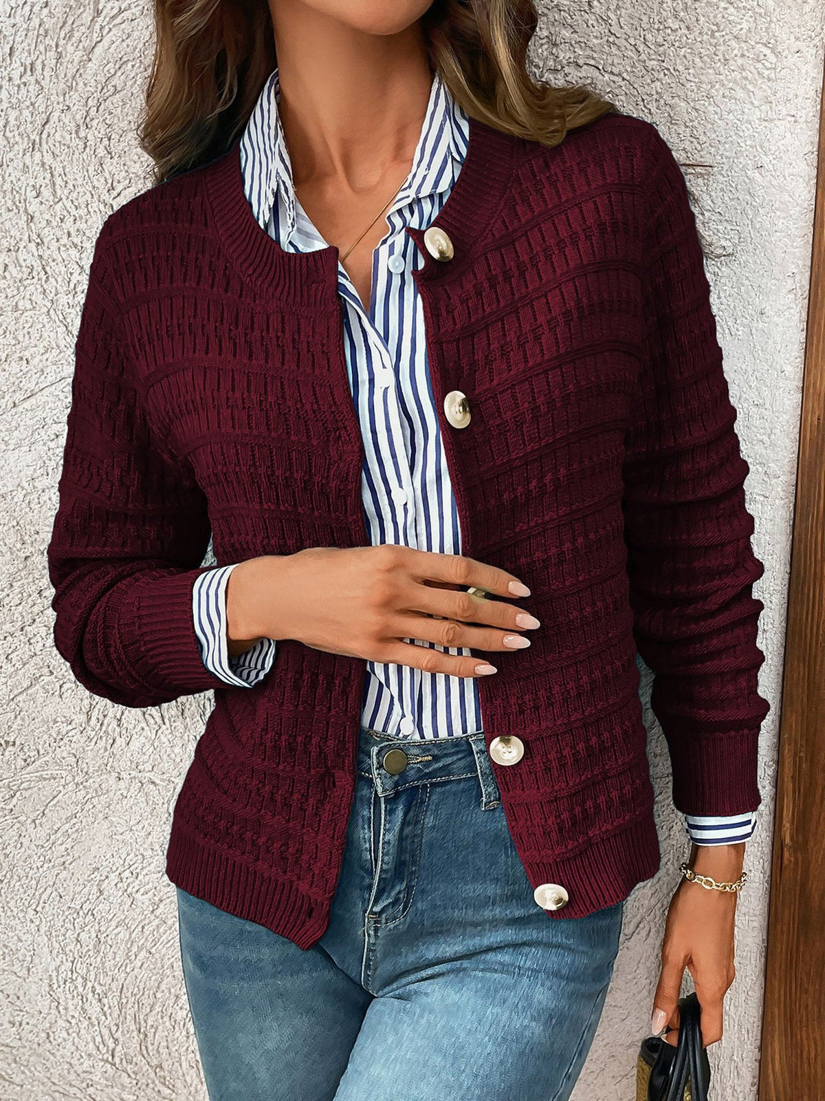 Round Neck Long Sleeves Button Down Knitted Cardigans