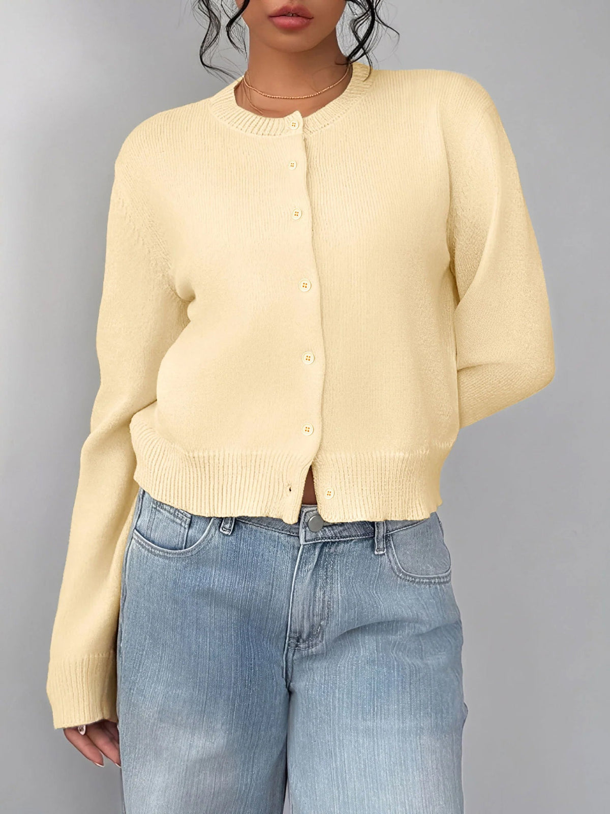 Round Neck Solid Color Long Sleeves Knitted Cardigans