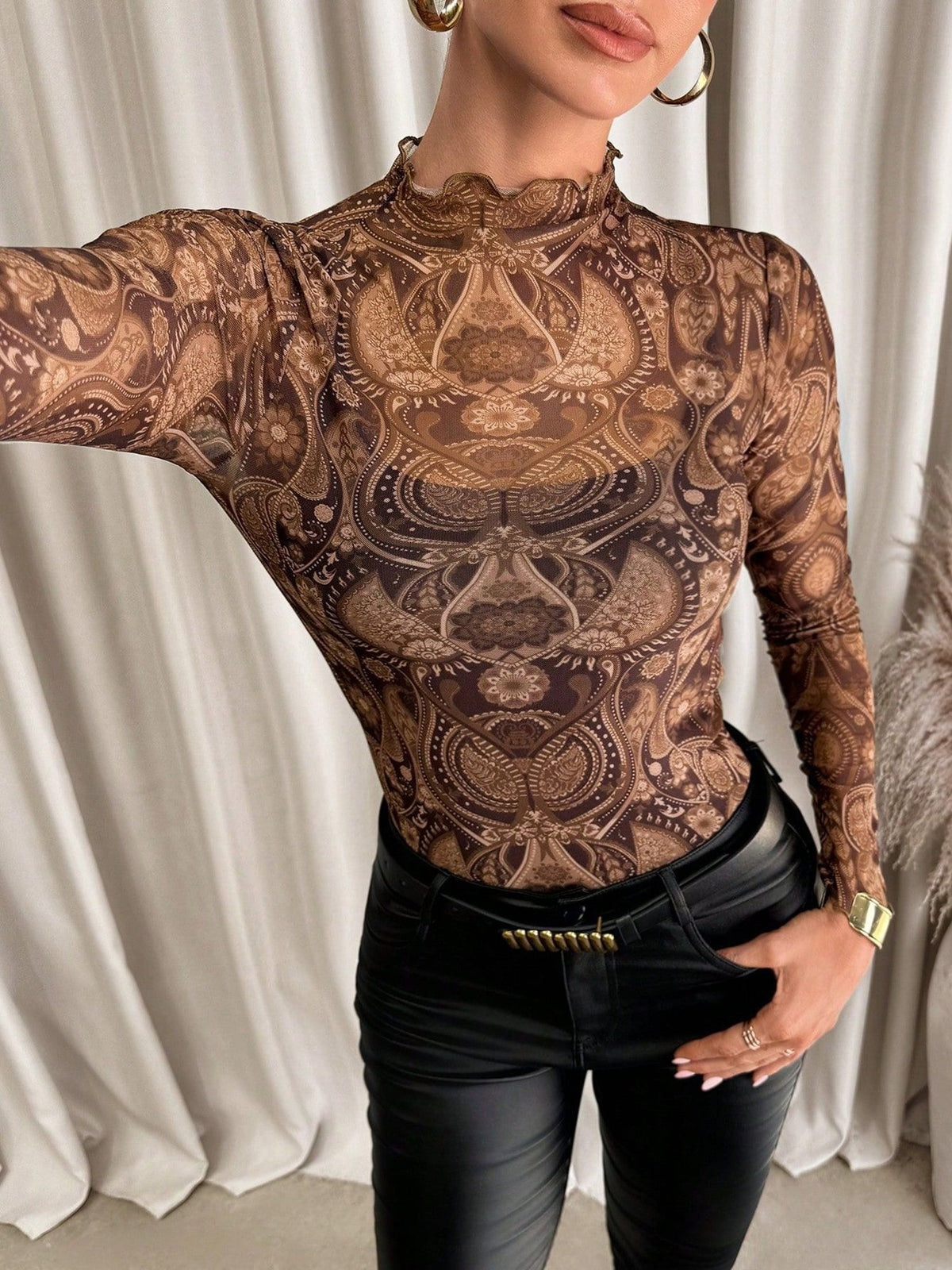 Mesh Ruffled Printed Long Sleeves Blouse