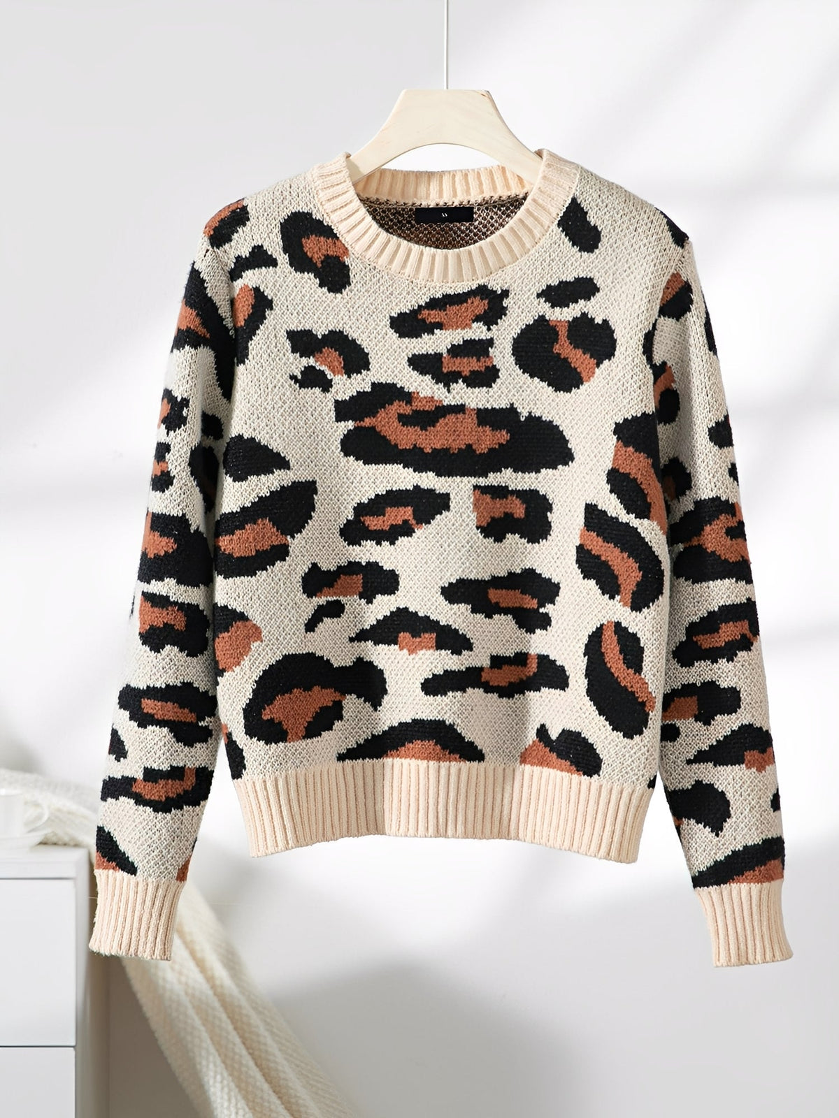 Crew Neck Casual Leopard Print Pullover Sweater