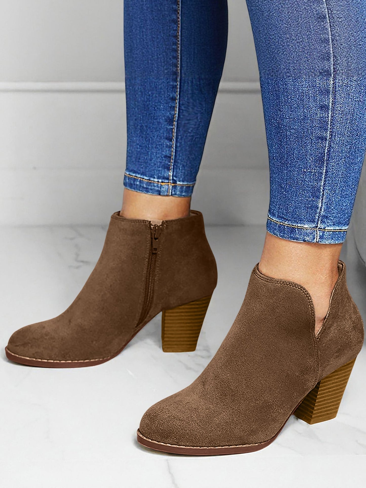 Round Toe Faux Suede Thick Heel Ankle Boots