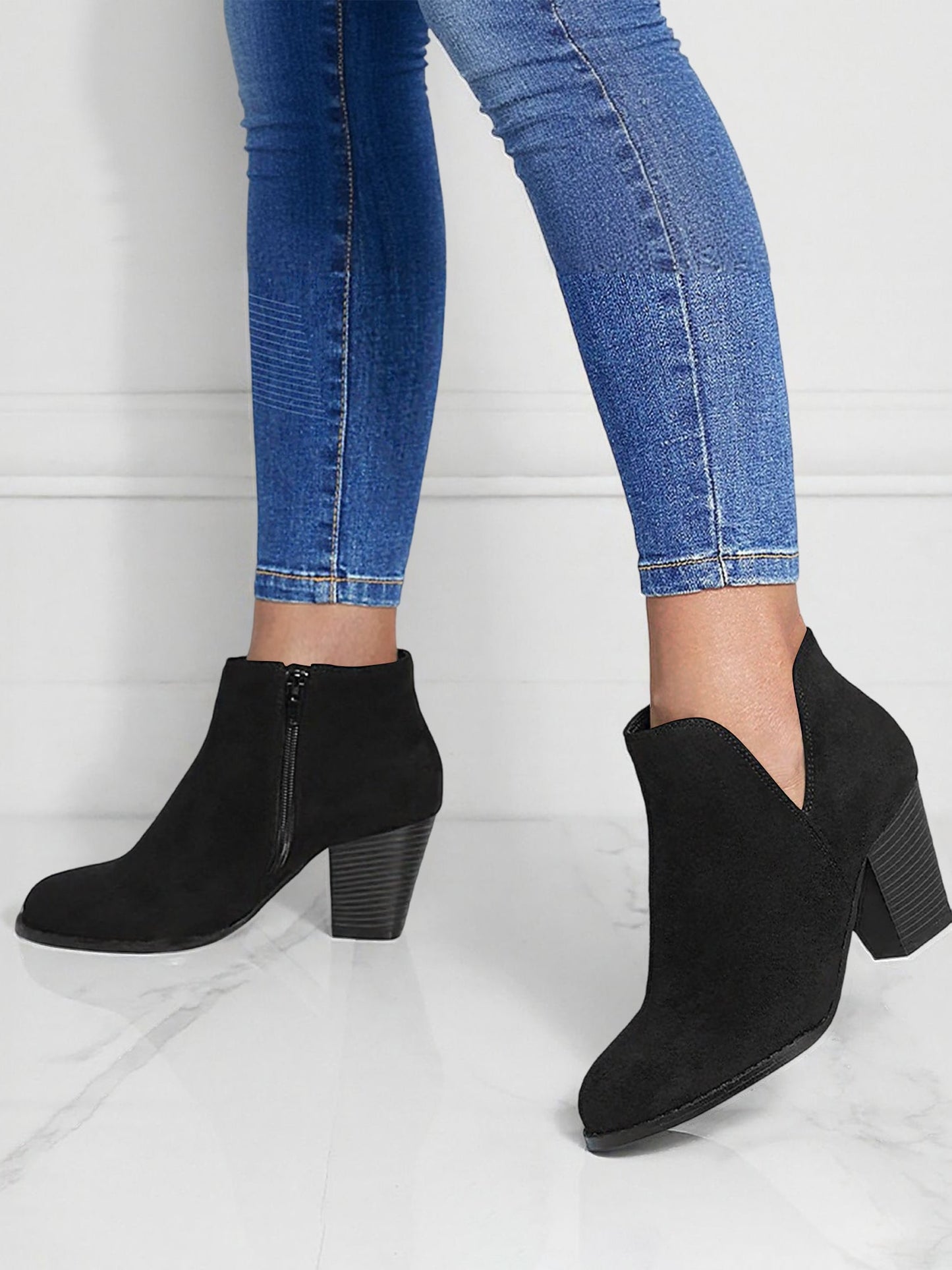 Round Toe Faux Suede Thick Heel Ankle Boots