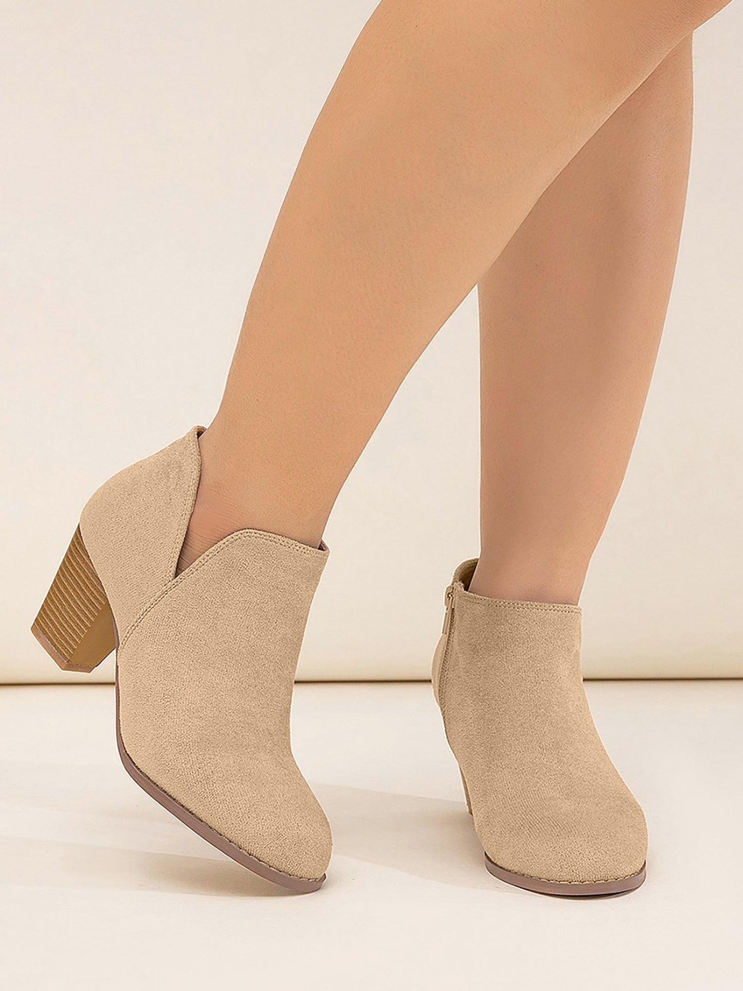 Round Toe Faux Suede Thick Heel Ankle Boots