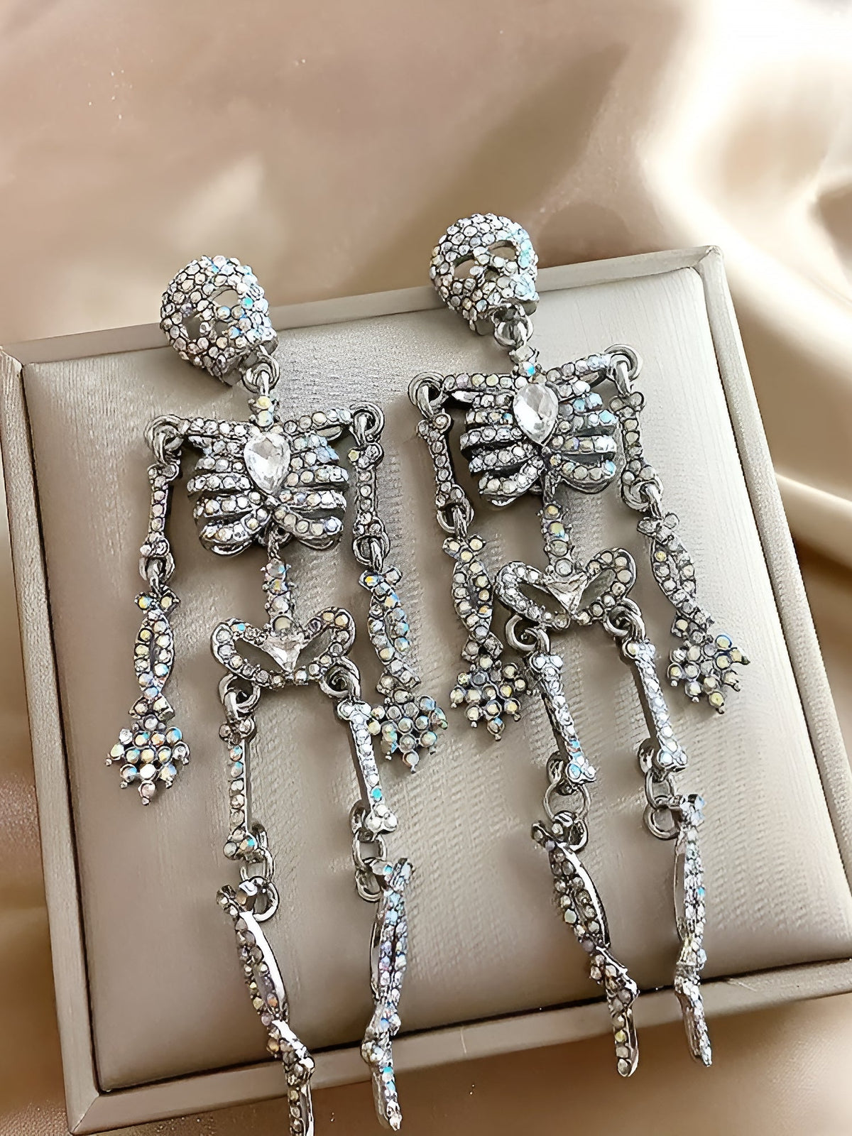 Halloween Full Skeleton Skull Diamond Glittering Earrings