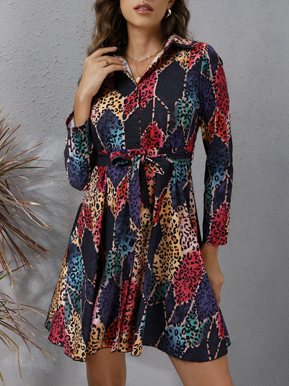 Graphic Collared Long Sleeves Lace-Up Shirt Dress
