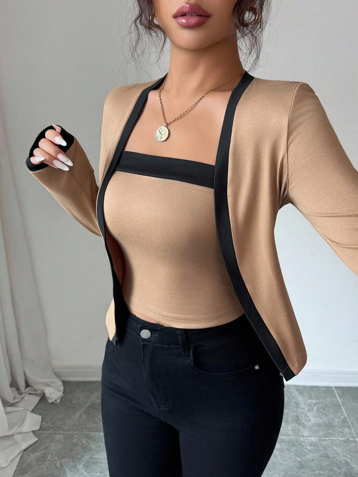 2 Pieces Colorblock Sleeveless Top & Long Sleeves Open Front Jacket Set