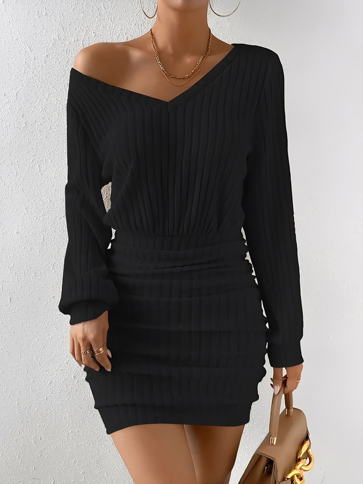 V Neck Textured Ruched Bodycon Mini Dress