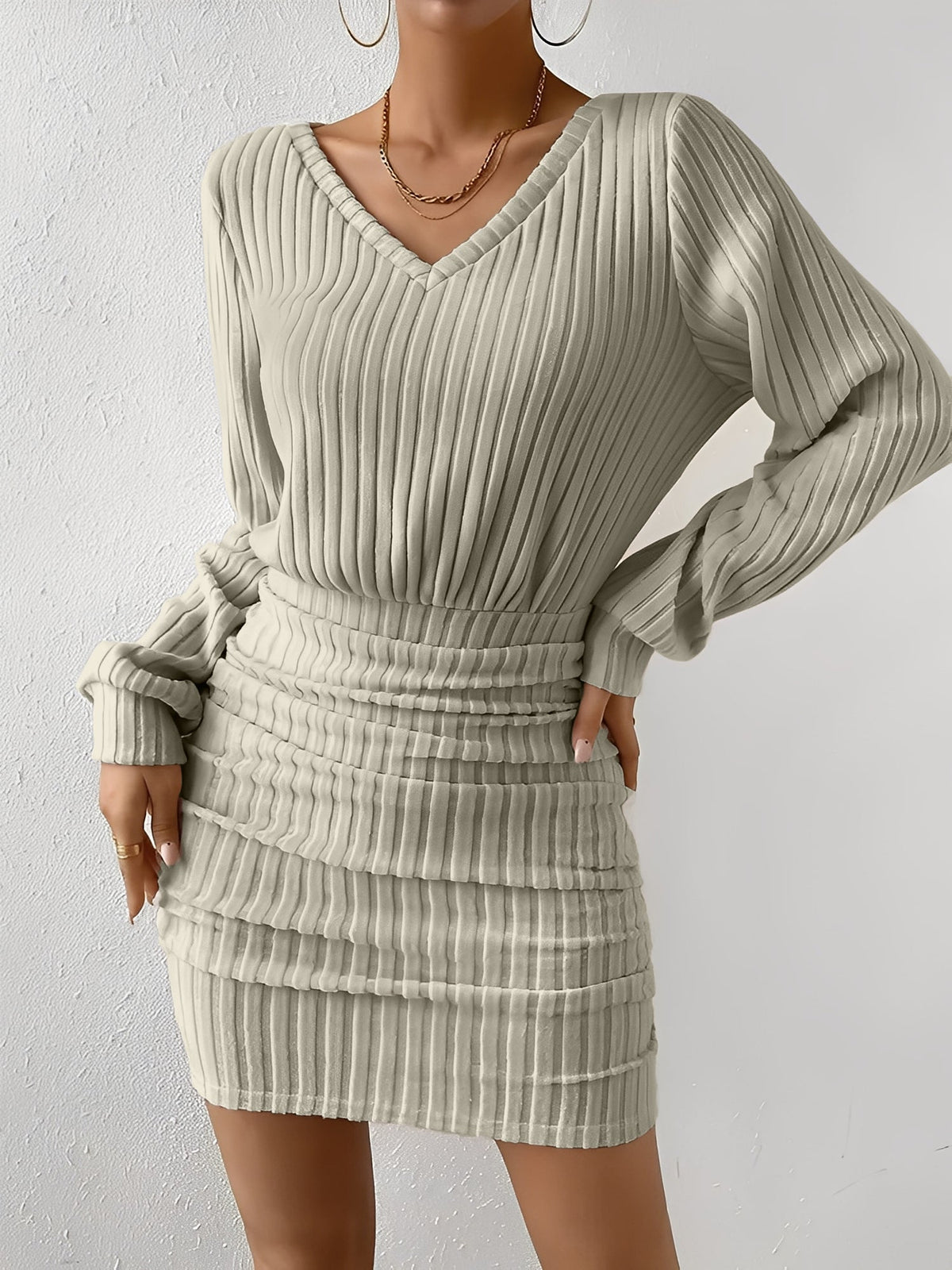 V Neck Textured Ruched Bodycon Mini Dress