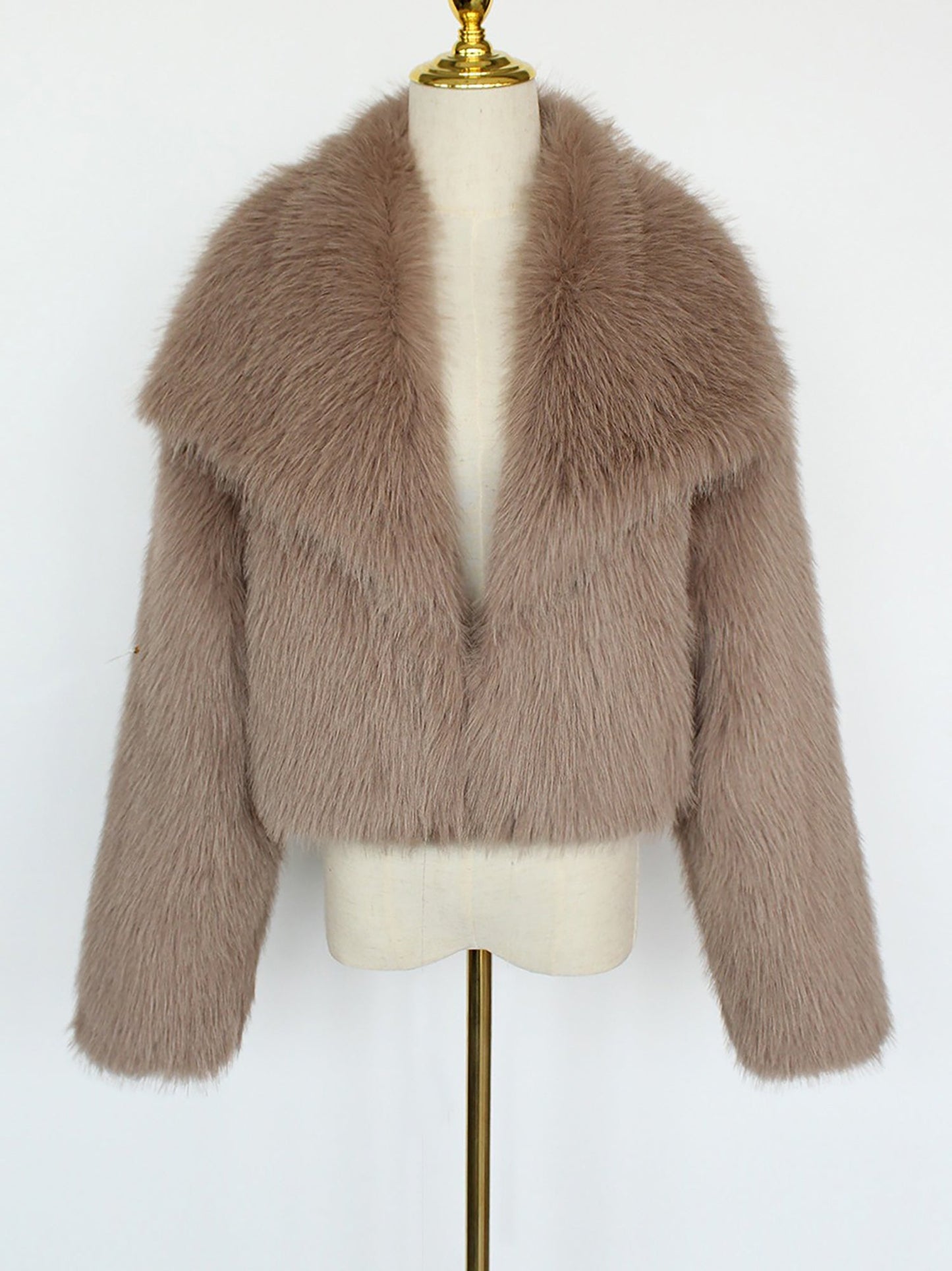 Collared Long Sleeves Cropped Faux Fur Coat
