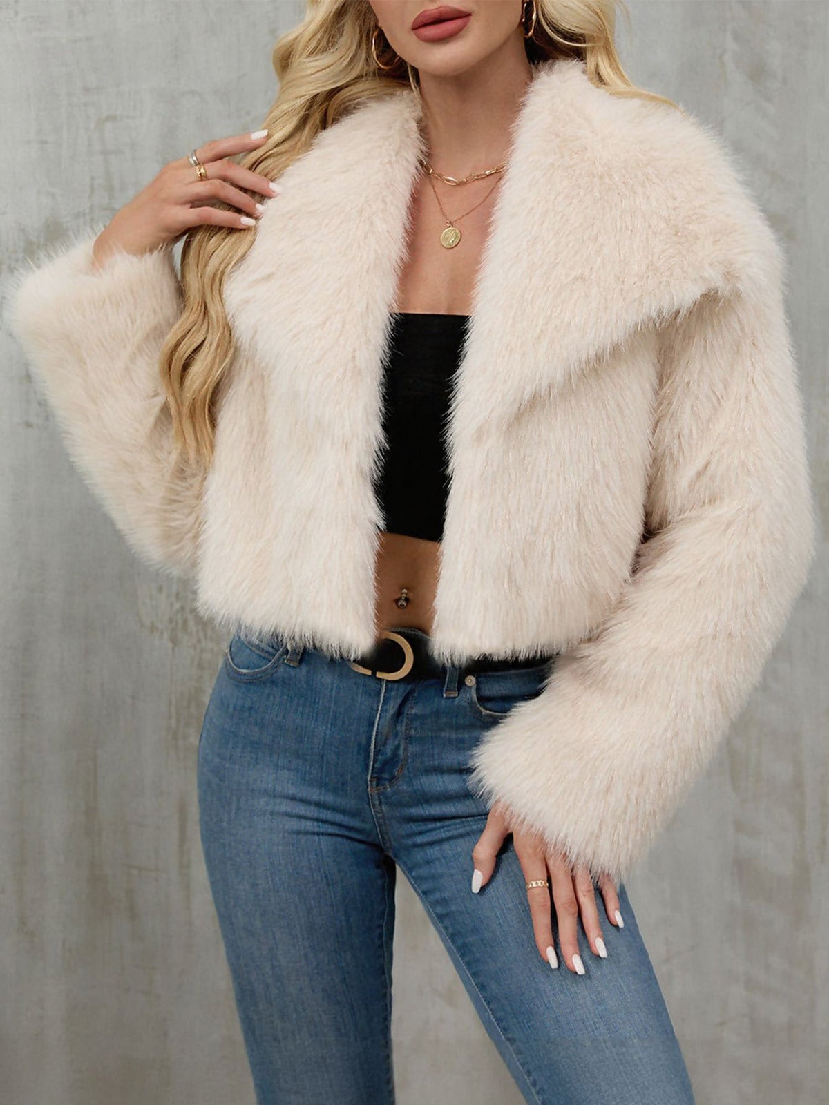 Collared Long Sleeves Cropped Faux Fur Coat