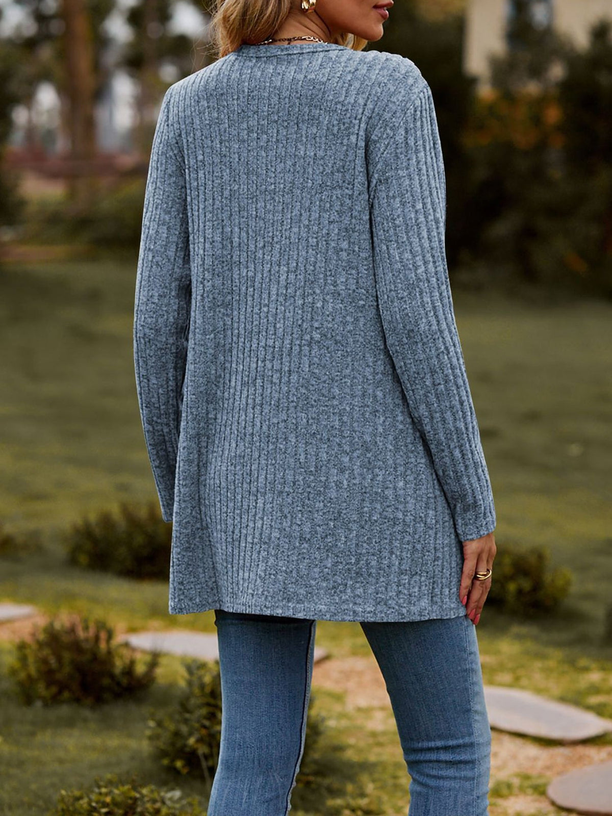 Solid Color Long Sleeve Buttoned Pockets Cardigan