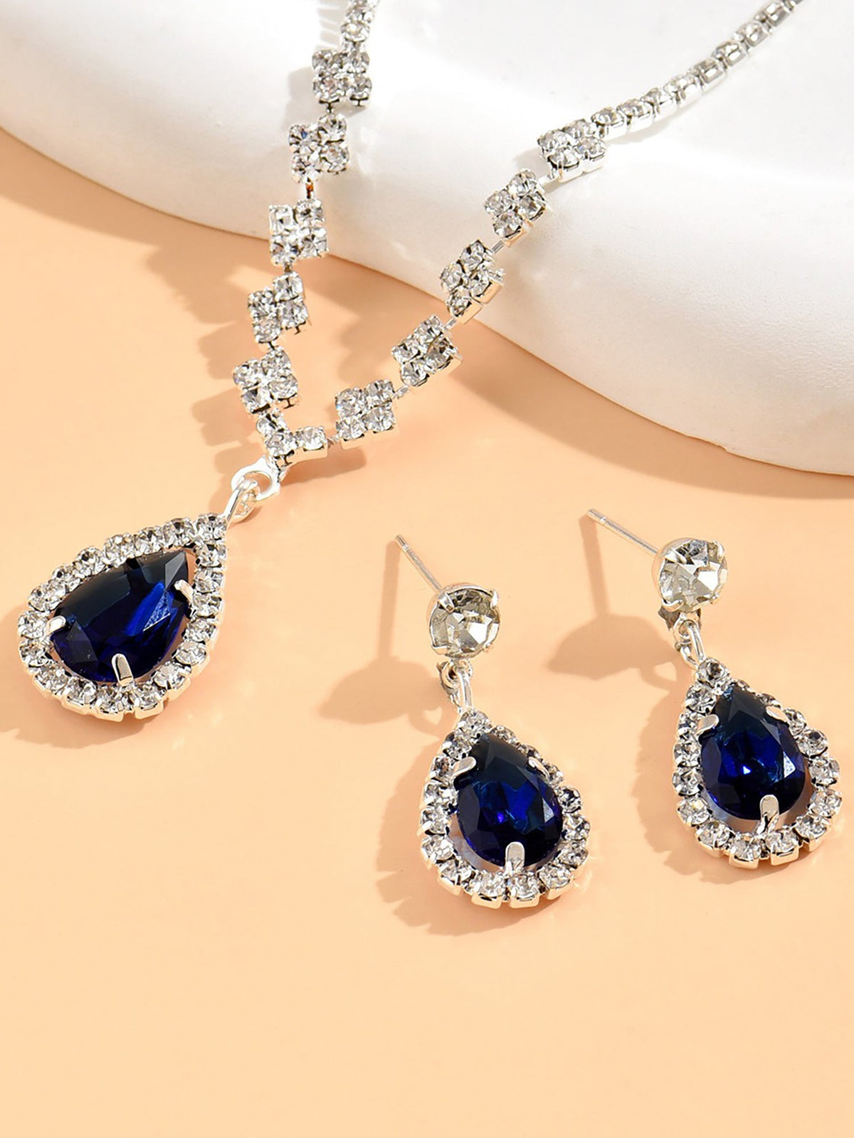 Rhinestone Zirconia Wedding Accessories Necklace and Bracelet Set