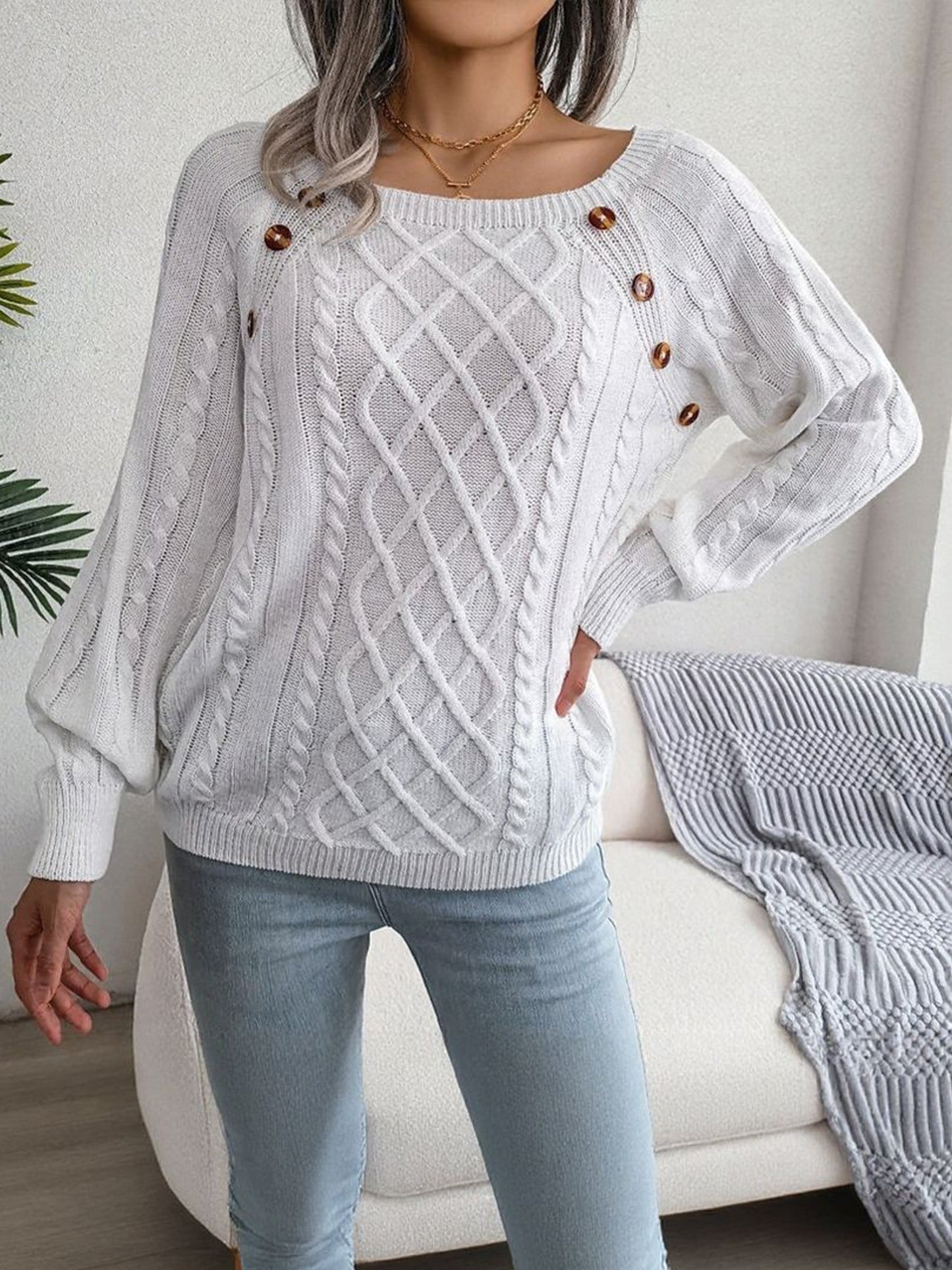 Round Neck Button Decor Cable Knit Pullover Sweater