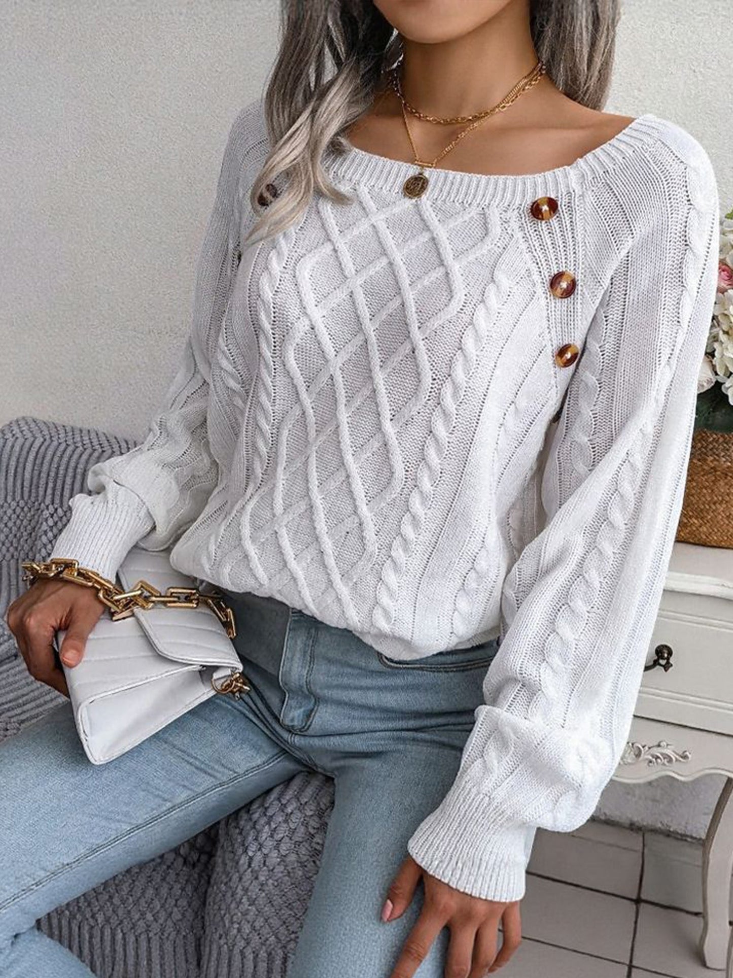 Round Neck Button Decor Cable Knit Pullover Sweater