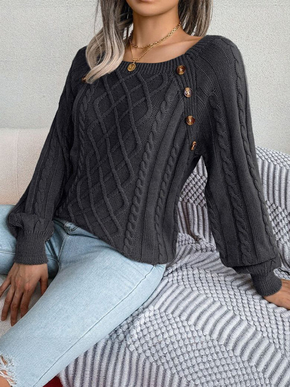 Round Neck Button Decor Cable Knit Pullover Sweater