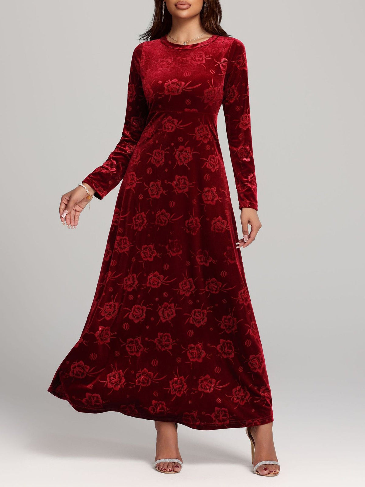 Velvet Floral Textured Round Neck Long Sleeves Maxi Dress