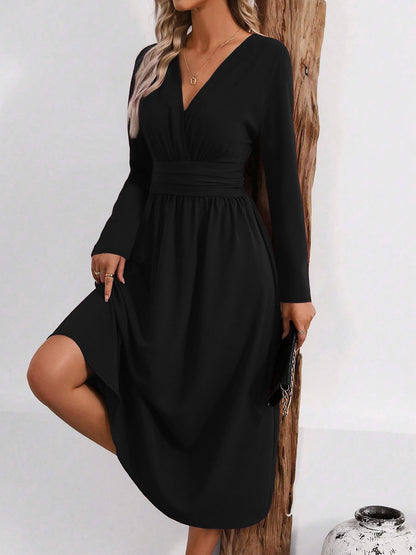 V Neck Long Sleeves Ruched Smocked Midi A-Line Dress